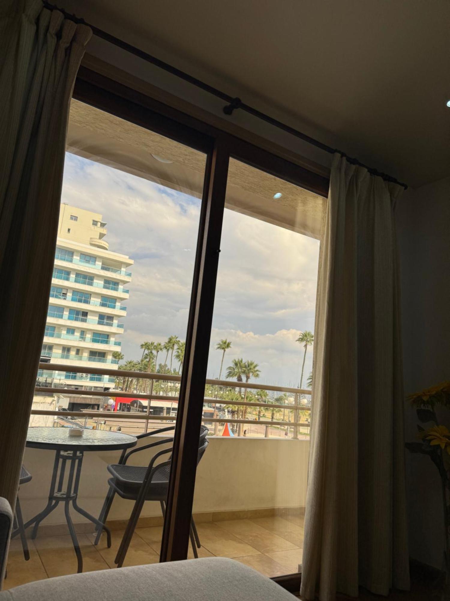 לרנקה Ithaki Phinikoudes Apartment No. 105 מראה חיצוני תמונה