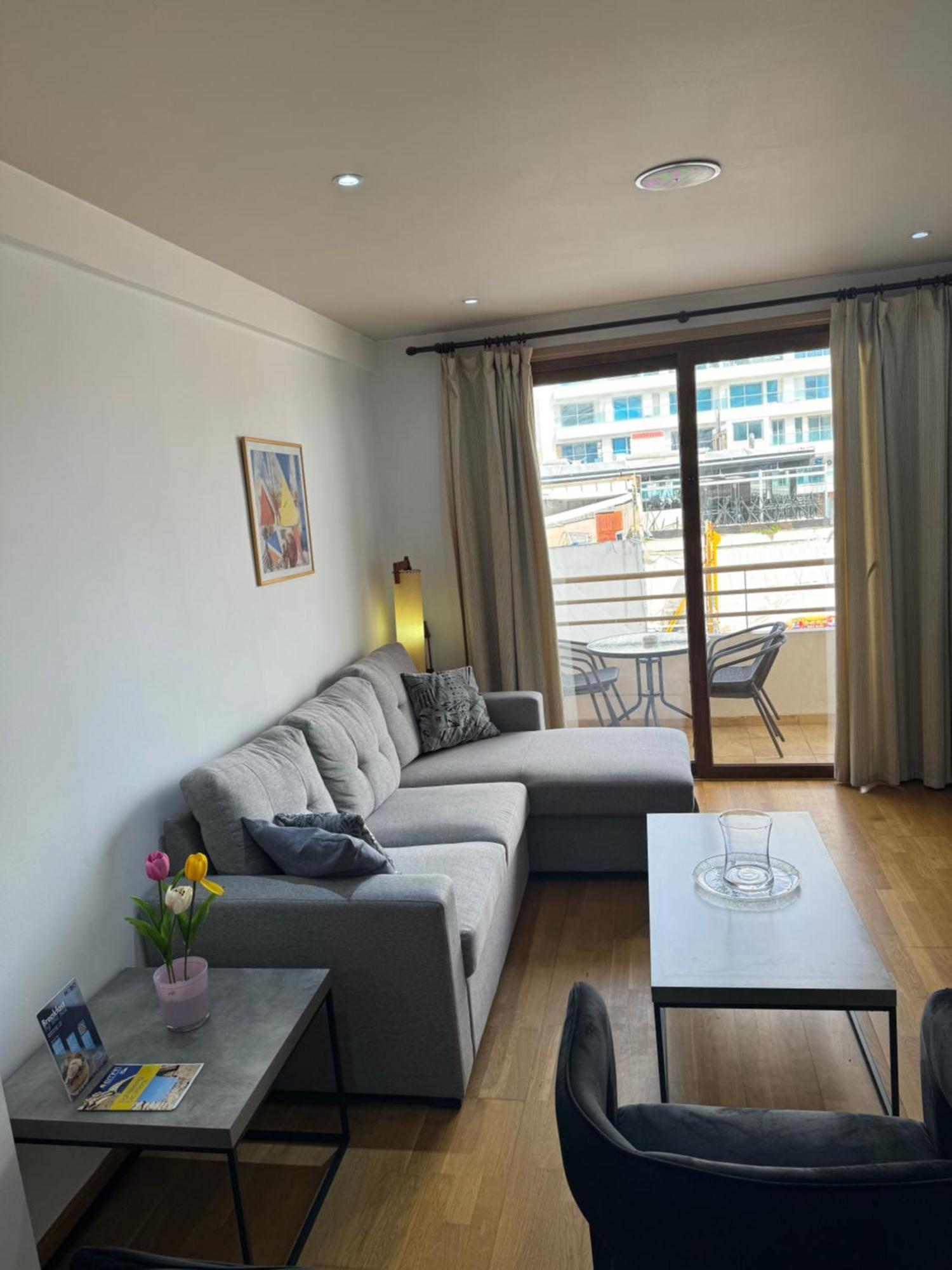 לרנקה Ithaki Phinikoudes Apartment No. 105 מראה חיצוני תמונה
