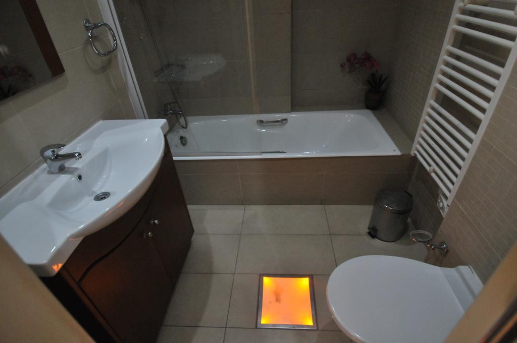 לרנקה Ithaki Phinikoudes Apartment No. 105 חדר תמונה