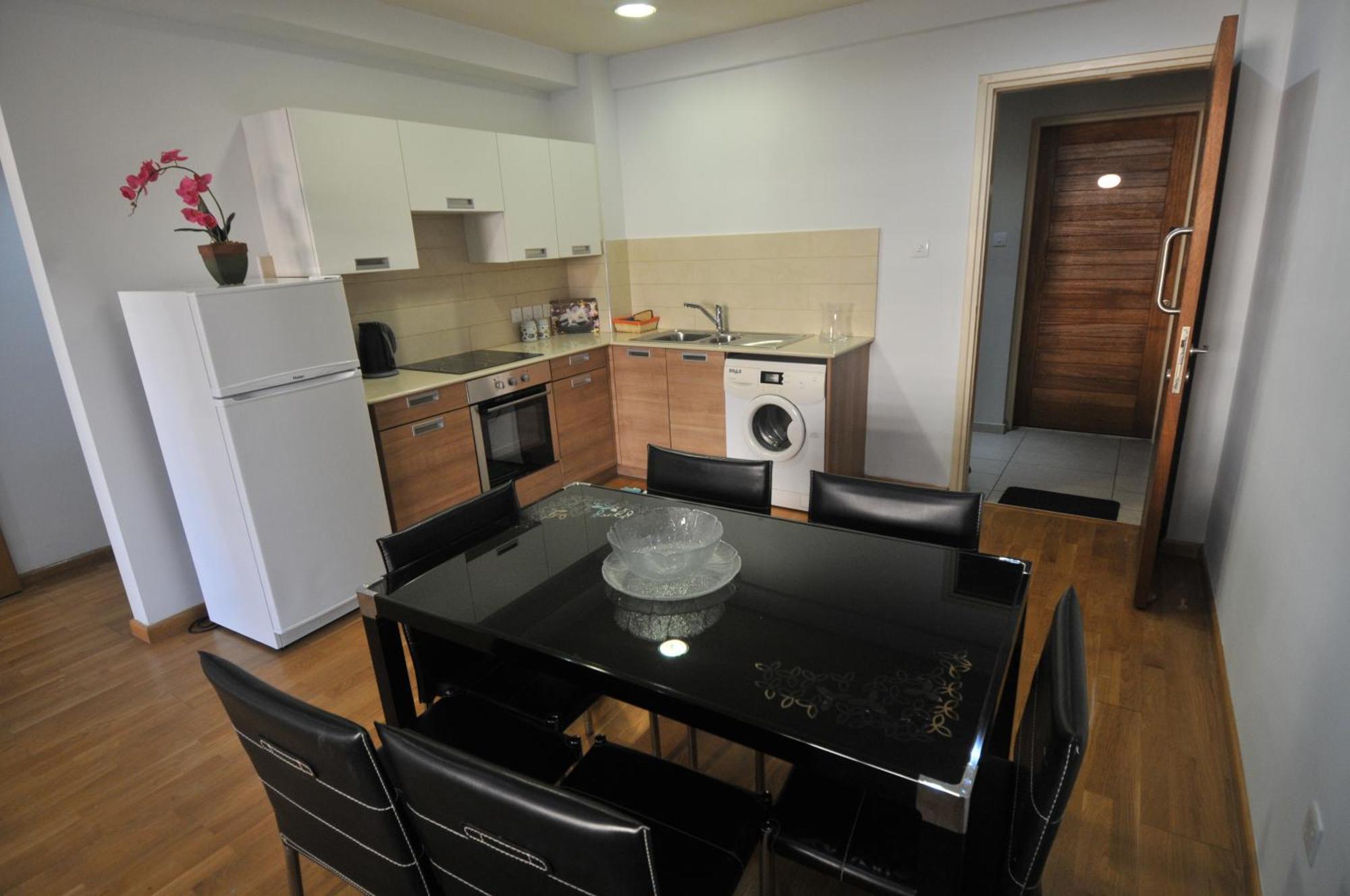 לרנקה Ithaki Phinikoudes Apartment No. 105 מראה חיצוני תמונה