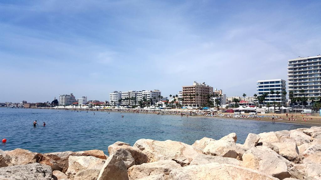 לרנקה Ithaki Phinikoudes Apartment No. 105 מראה חיצוני תמונה