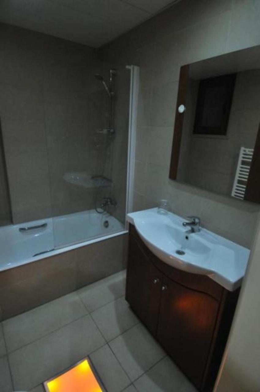 לרנקה Ithaki Phinikoudes Apartment No. 105 מראה חיצוני תמונה